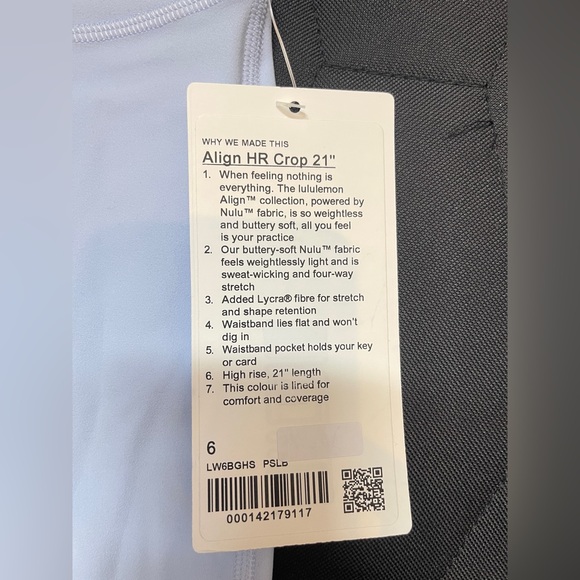 Brand new: Lululemon Light Gray Align HR Crop 21" with tags - Picture 3 of 3